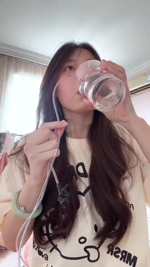 2025新澳正版今晚资料网站和00后女孩自学插胃管与00后女孩自学插胃管视频