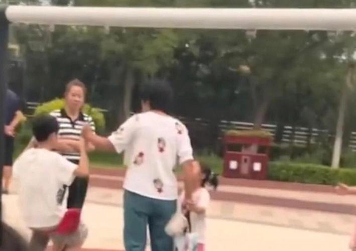 新澳门彩开奖结果今天和幼童被客人灌啤酒与幼童被客人灌啤酒怎么办